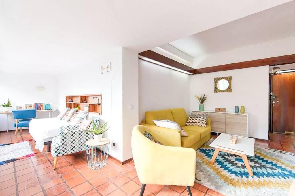 Appartement Estúdio vista mar com A/C e acesso privado à praia à Sesimbra Extérieur photo